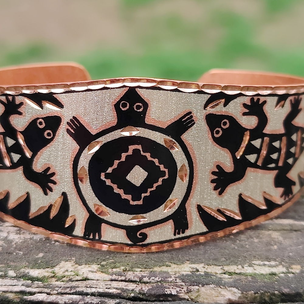 🦎 Vintage Native American Artisan Turtle And Gecko Copper Cuff Bracelet - Picture 4 of 5